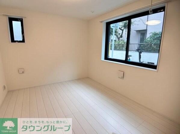 LiveFlat巣鴨の物件内観写真